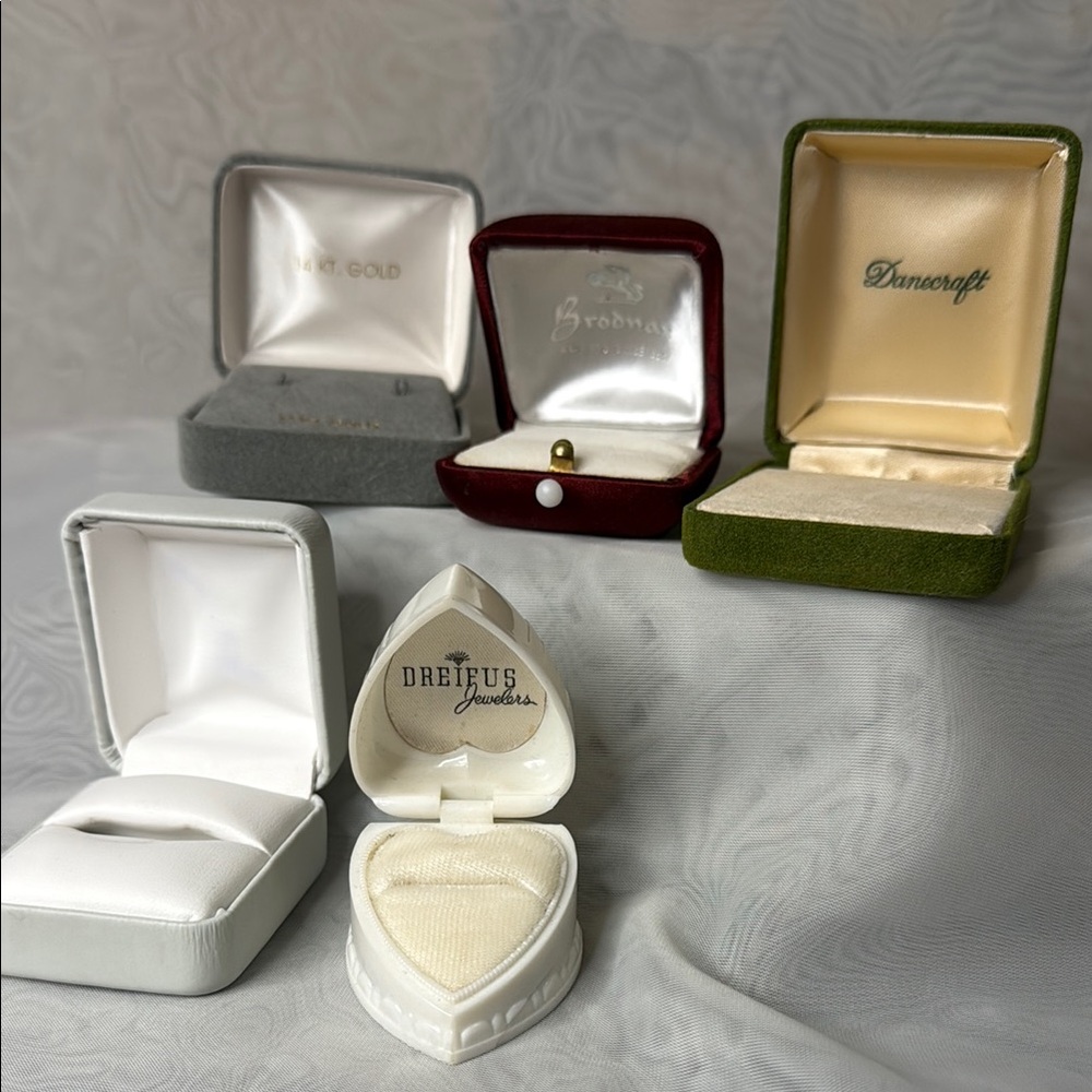 Assorted Jewelry Gift Boxes - Picture 2 of 7